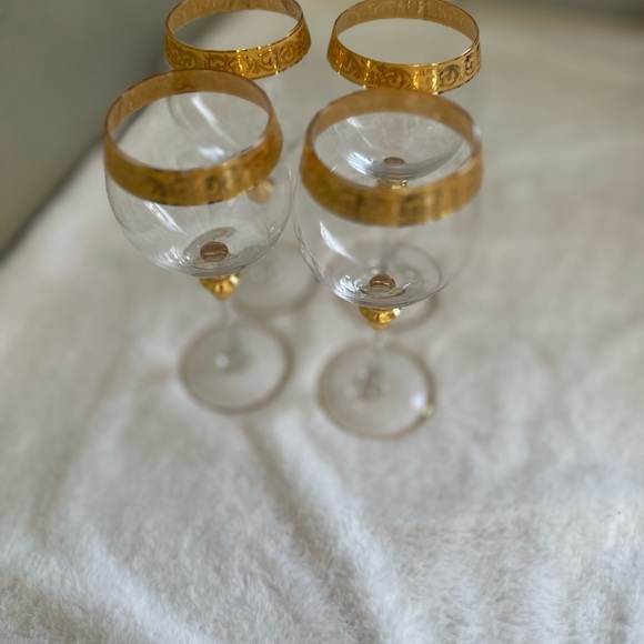 Wine Glasses 4 really fancy - Picture 3 of 6